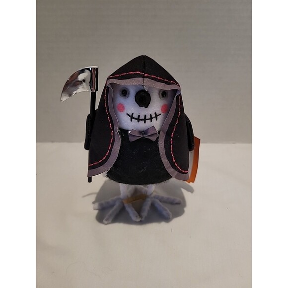 Target Hyde & Eek Featherly Friends Bird "Hoodie" 2024 Halloween New - Picture 1 of 9
